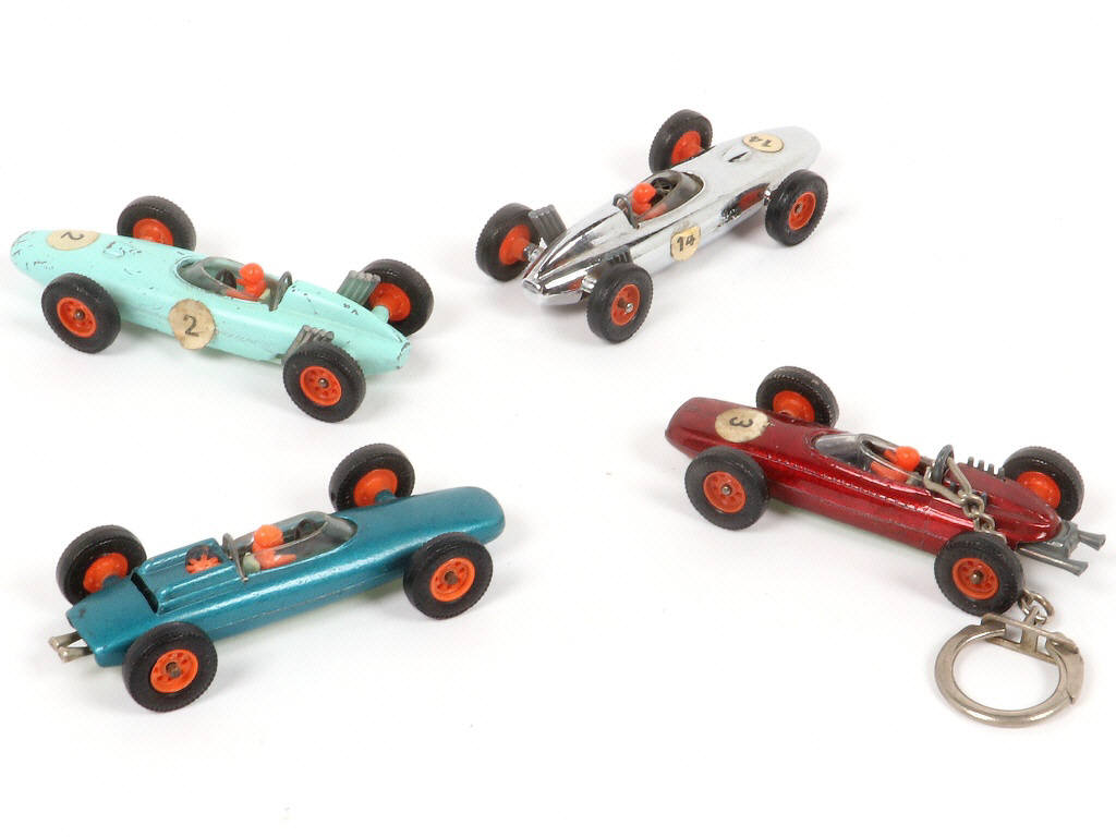 Lot 225 - MAJORETTE (FRANCE) (4)