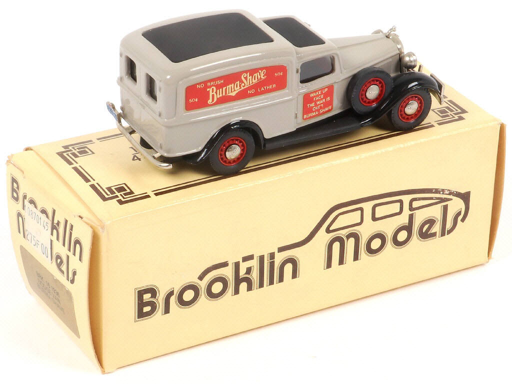 Lot 79 - BROOKLIN MODELS (GB) (1)