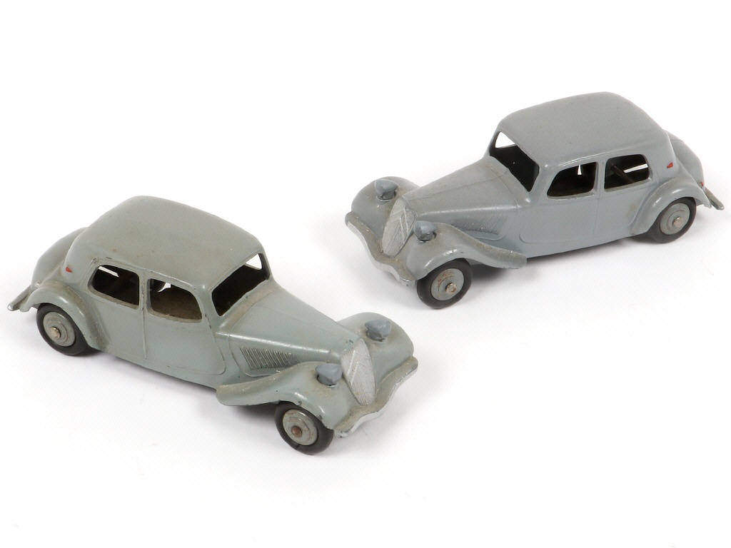 Lot 312 - DINKY TOYS (FRANCE) (2)