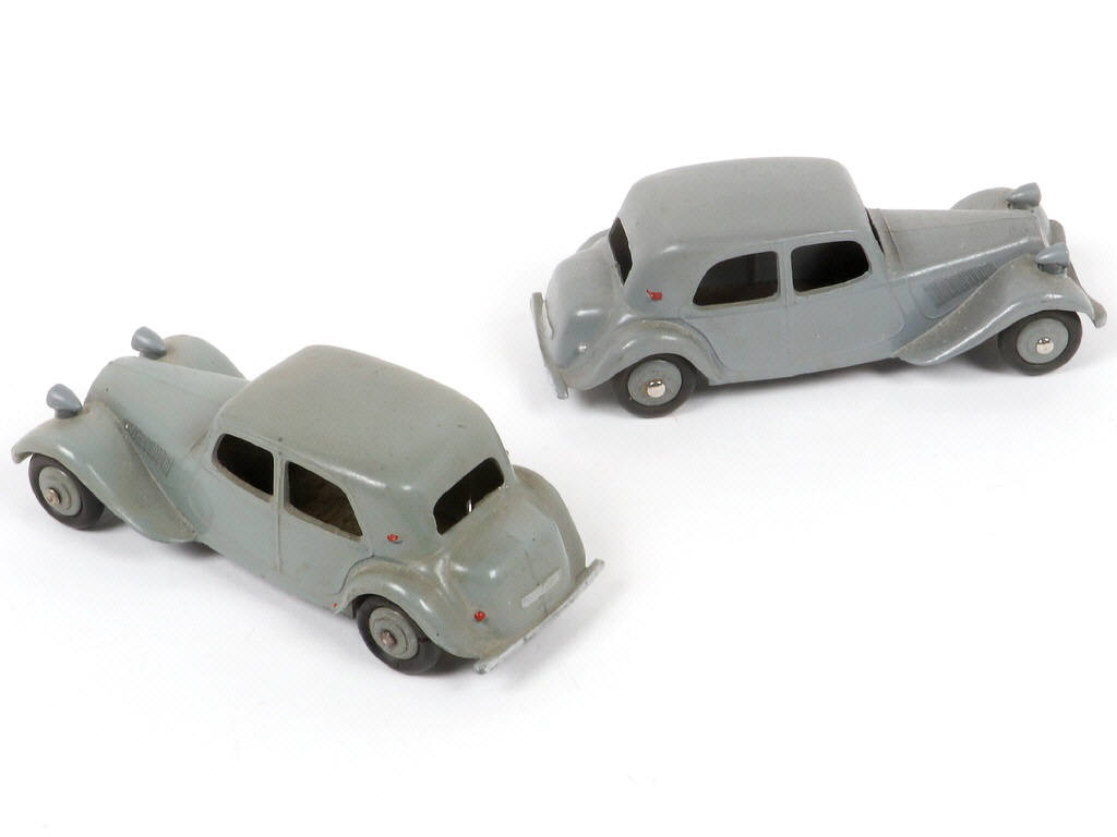 Lot 312 - DINKY TOYS (FRANCE) (2)
