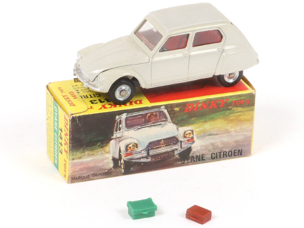 Lot 301 - DINKY TOYS (FRANCE) (1)