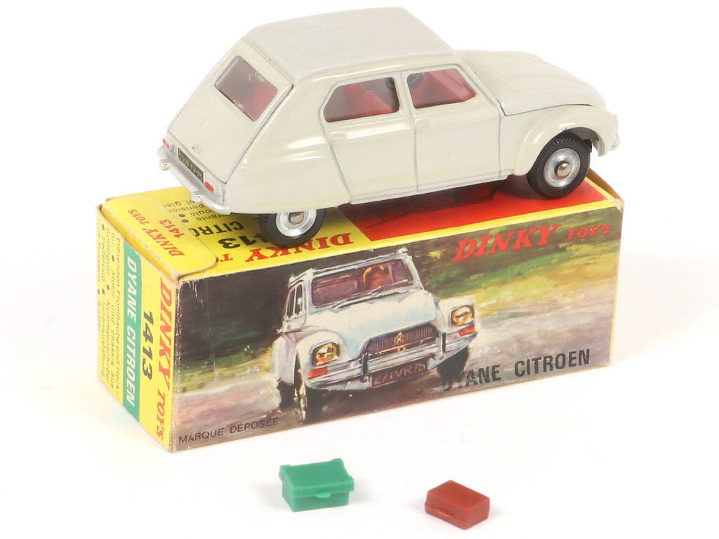 Lot 301 - DINKY TOYS (FRANCE) (1)