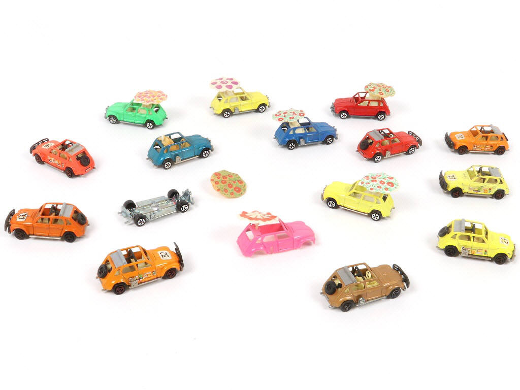 Lot 246 - MAJORETTE (FRANCE) (15)