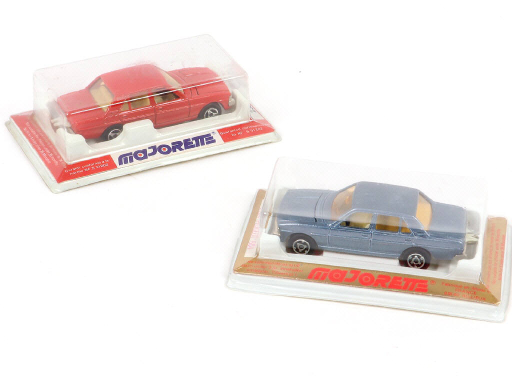 Lot 209 - MAJORETTE (FRANCE) (2)