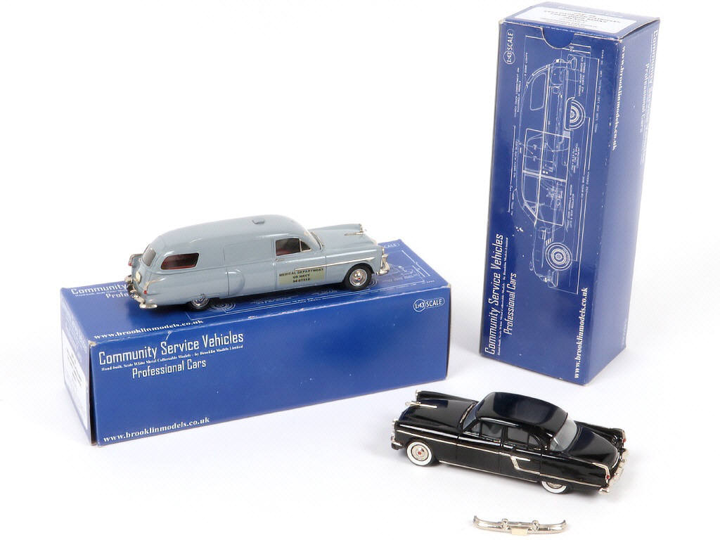 Lot 85 - BROOKLIN MODELS (GB) (2)