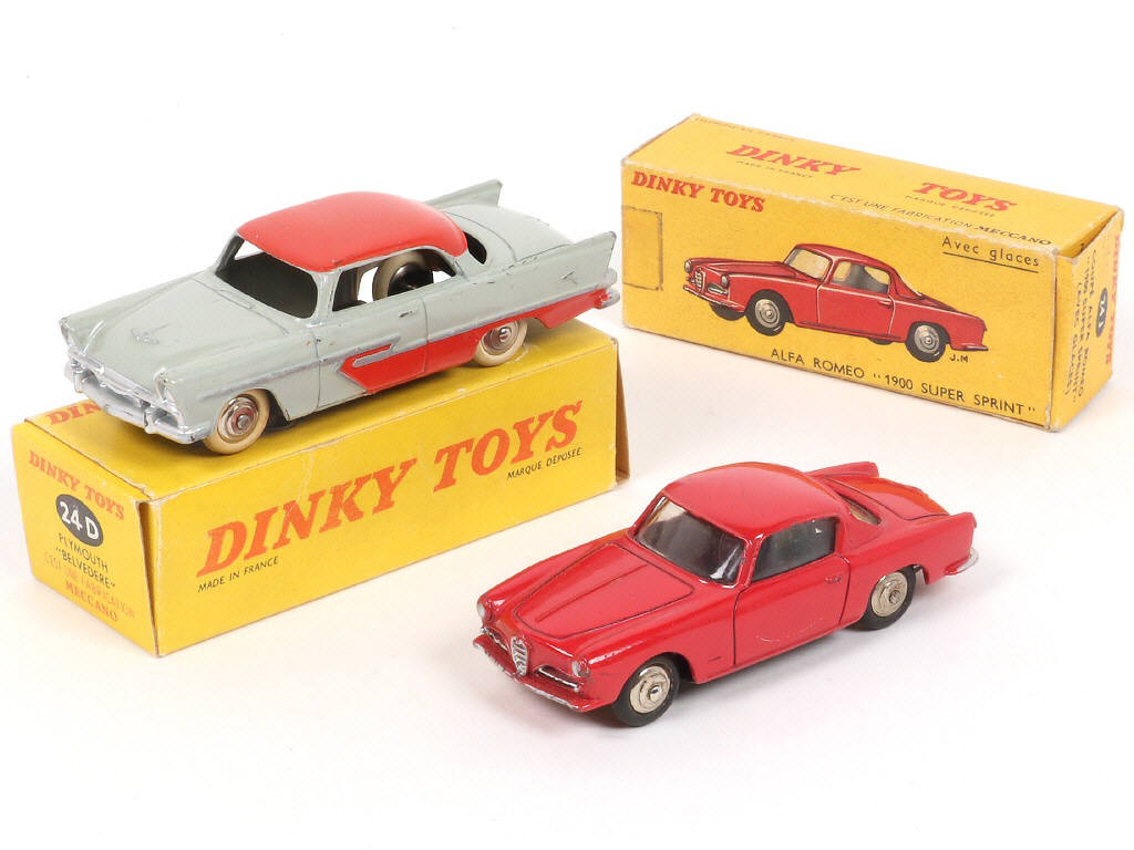 Lot 274 - DINKY TOYS (FRANCE) (2)