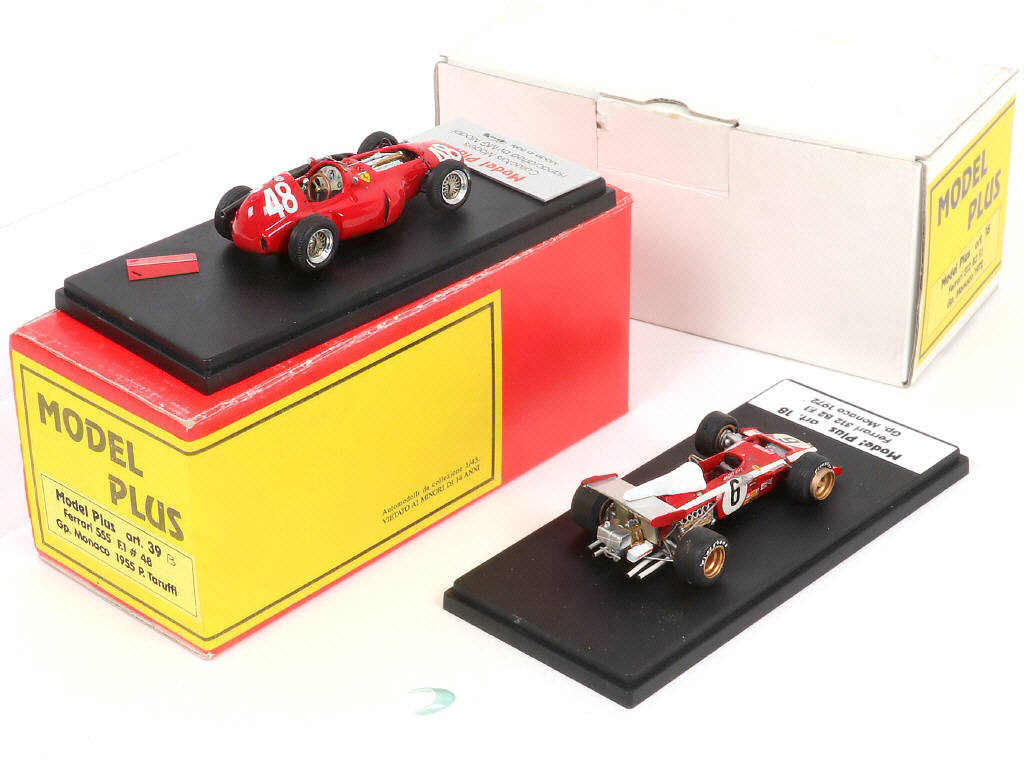 Lot 152 - MODEL PLUS (ITALIE) (2)