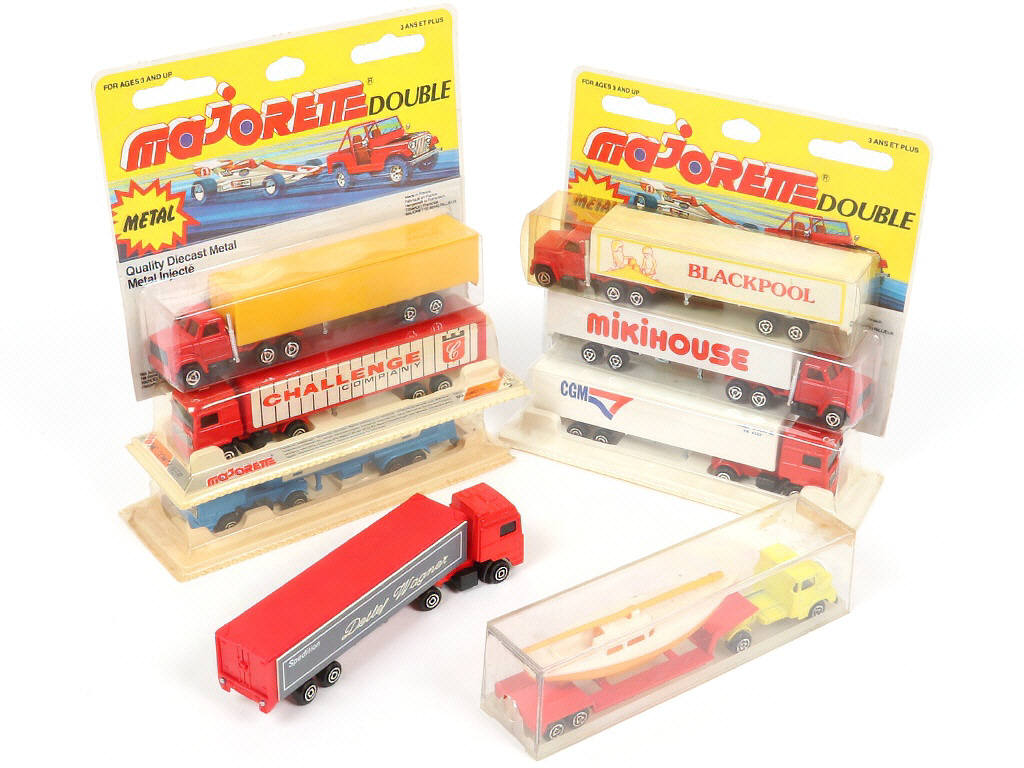 Lot 217 - MAJORETTE (FRANCE) (8)