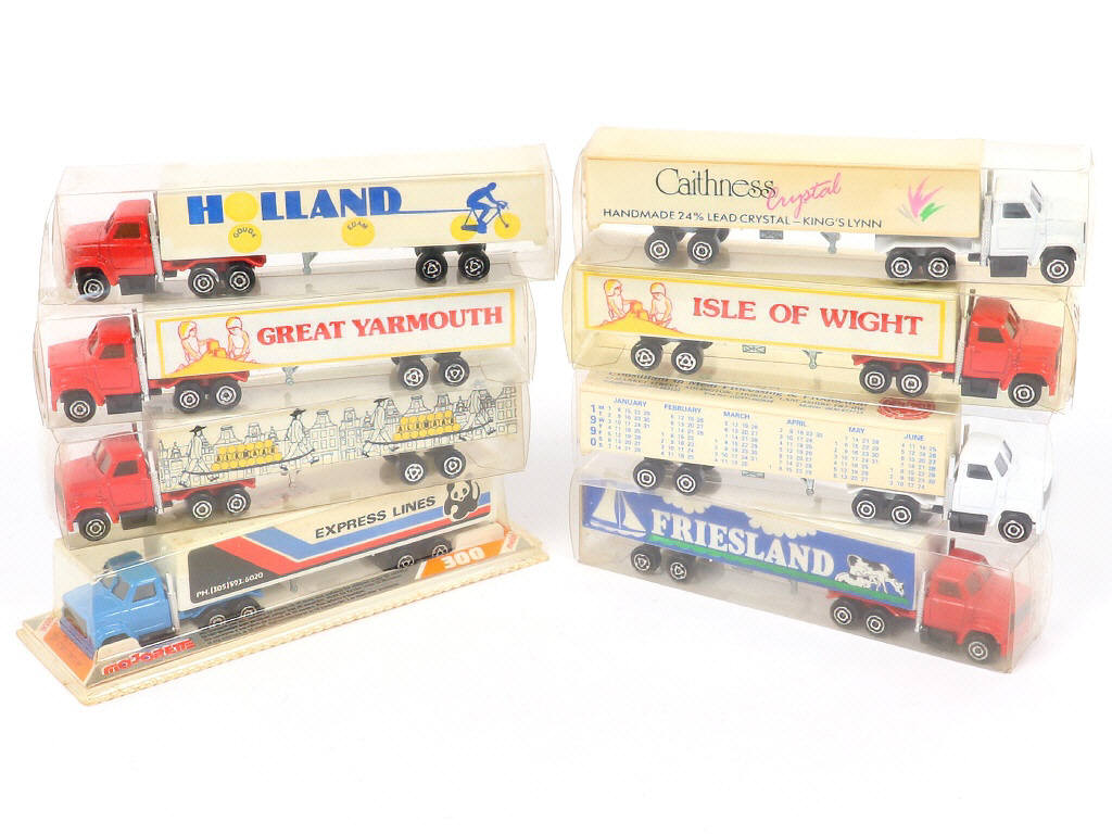 Lot 214 - MAJORETTE (FRANCE) (8)