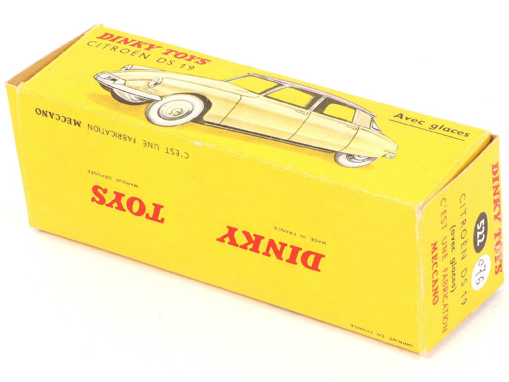 Lot 230 - DINKY TOYS (FRANCE) (1)