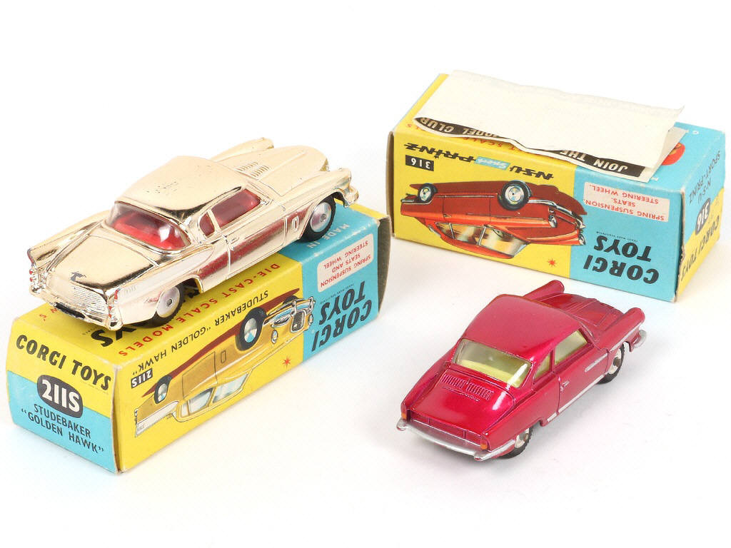 Lot 179 - CORGI TOYS (GB) (2)