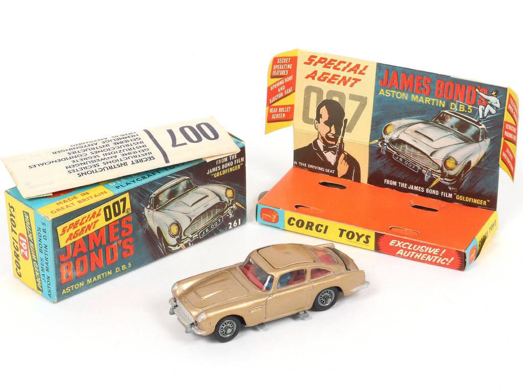 Lot 173 - CORGI TOYS (GB) (1)