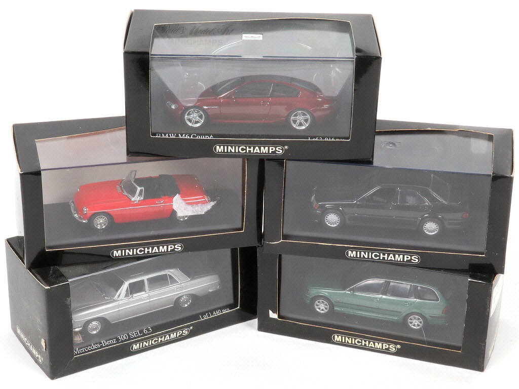Lot 130 - MINICHAMPS (ALLEMAGNE) (5)