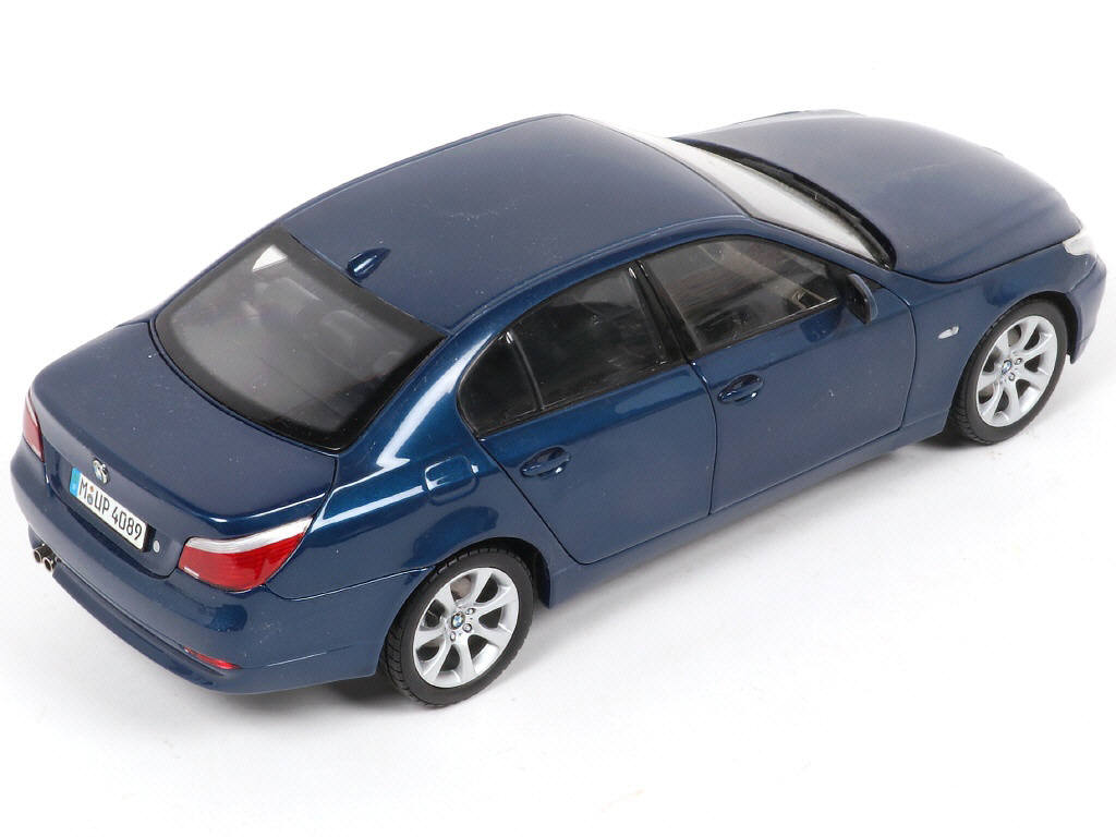 Lot 40 - KYOSHO (JAPON) (1)