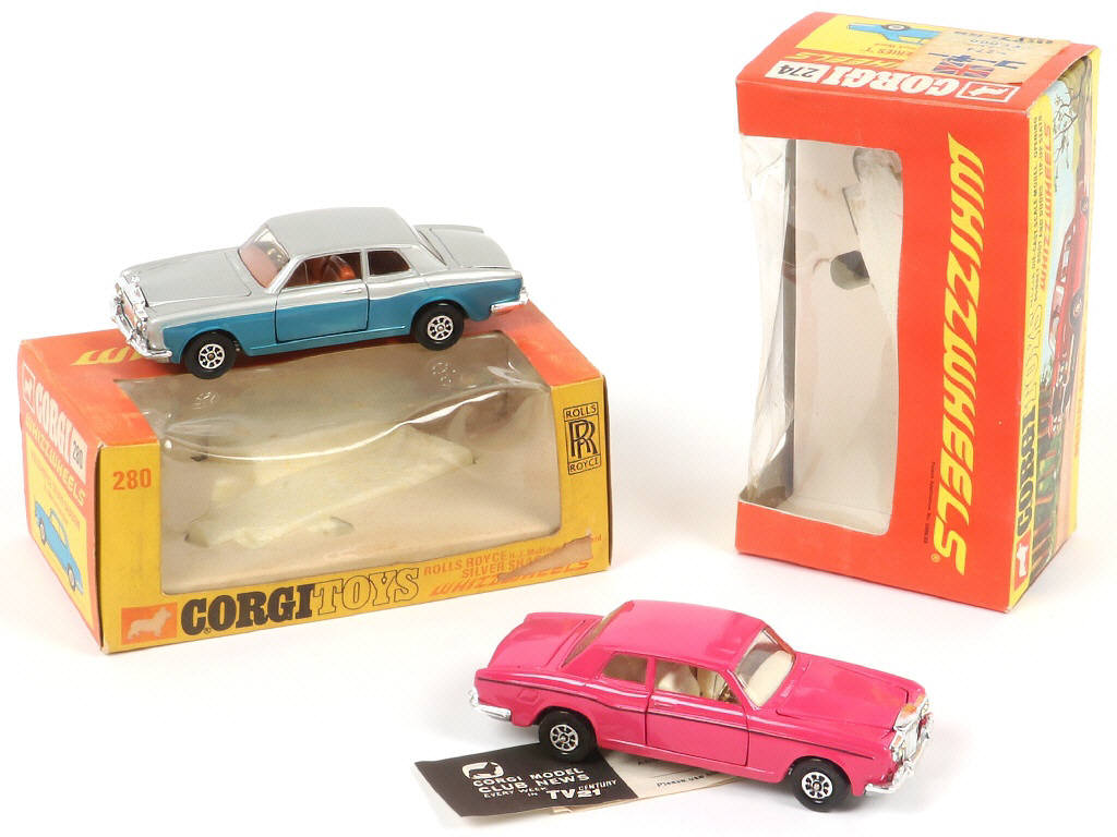 Lot 139 - CORGI TOYS (GB) (2)