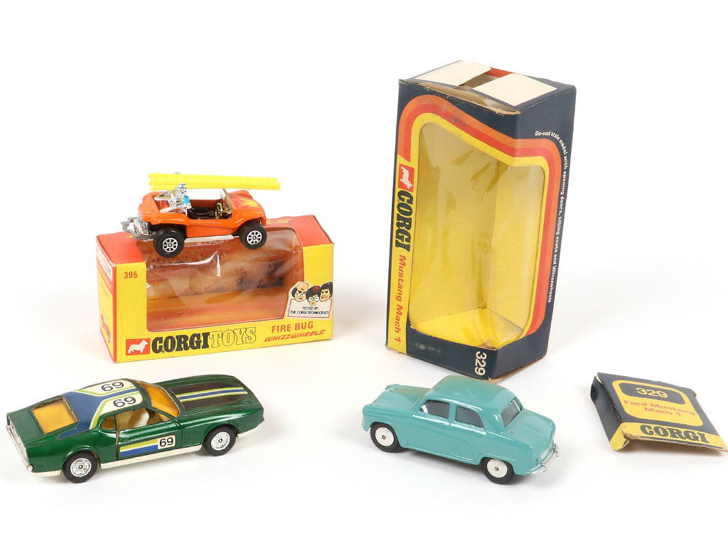 Lot 141 - CORGI TOYS (GB) (3)