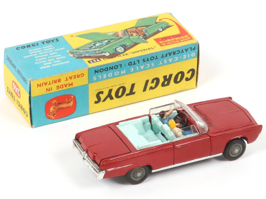 Lot 122 - CORGI TOYS (GB) (1)