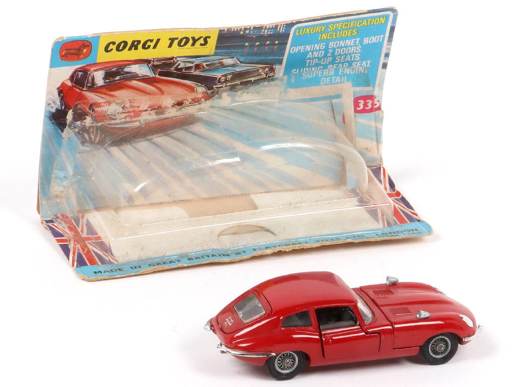 Lot 127 - CORGI TOYS (GB) (1)