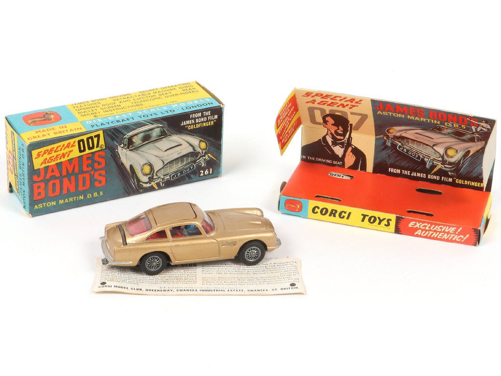 Lot 125 - CORGI TOYS (GB) (1)