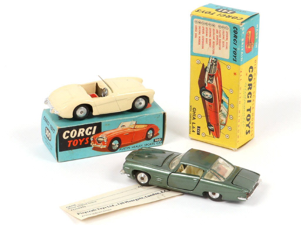 Lot 138 - CORGI TOYS (GB) (2)