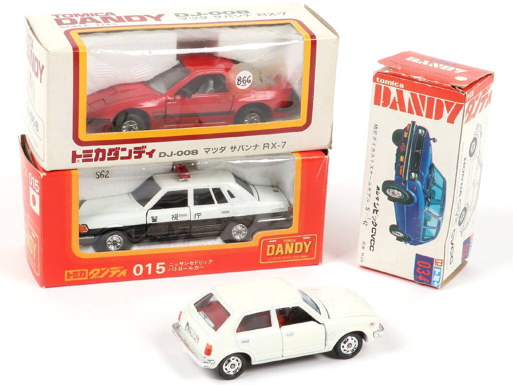 Lot 75 - TOMICA DANDY (JAPON) (3)