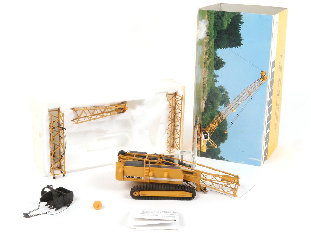 Lot 104 - CONRAD (ALLEMAGNE) (1)