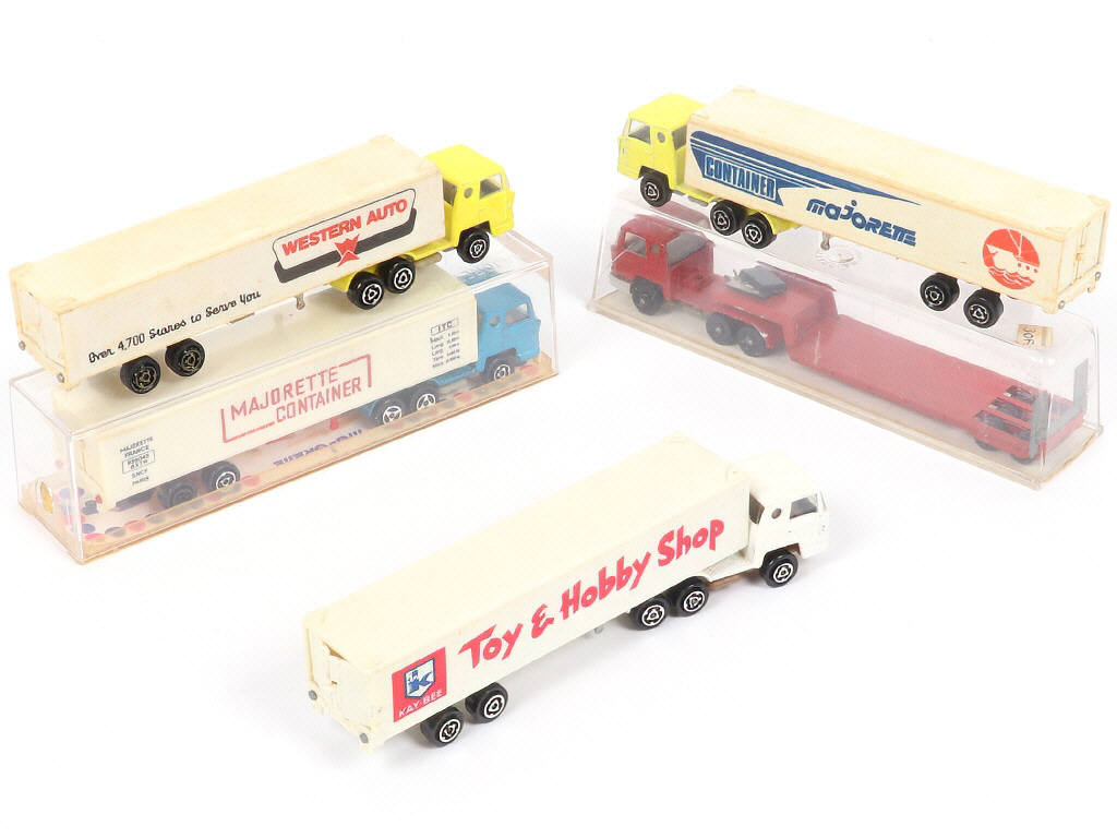 Lot 208 - MAJORETTE (FRANCE) (5)