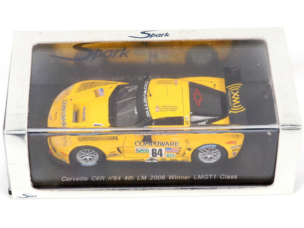 Lot 32 - SPARK (MACAU) (3)