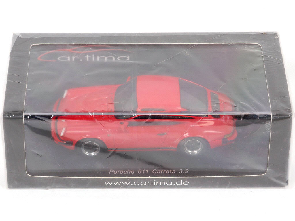 Lot 44 - SPARK (MACAU) (3)