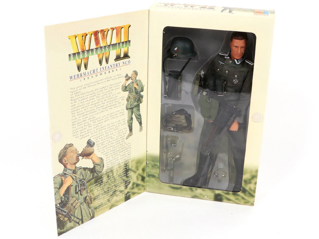 Lot 122 - DRAGON MODELS Ltd (HONG KONG) (1)
