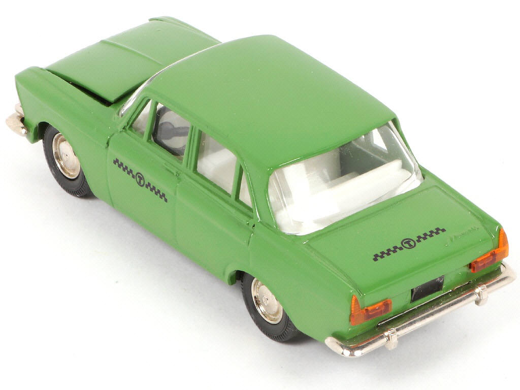 Lot 142 - NOVOEXPORT (URSS) (1)