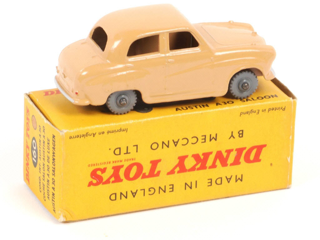 Lot 289 - DINKY TOYS (GB) (1)