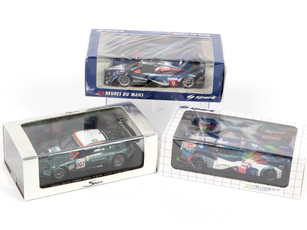 Lot 72 - SPARK (MACAU) (3)