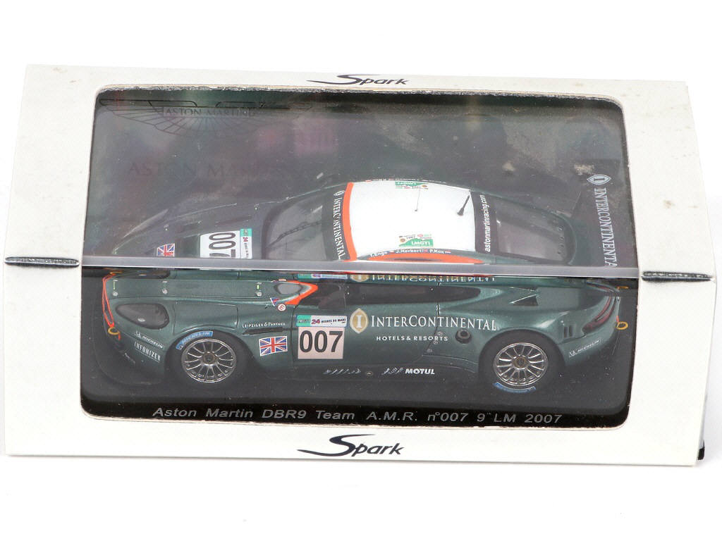 Lot 72 - SPARK (MACAU) (3)