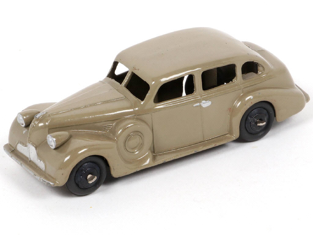 Lot 281 - DINKY TOYS (GB) (1)
