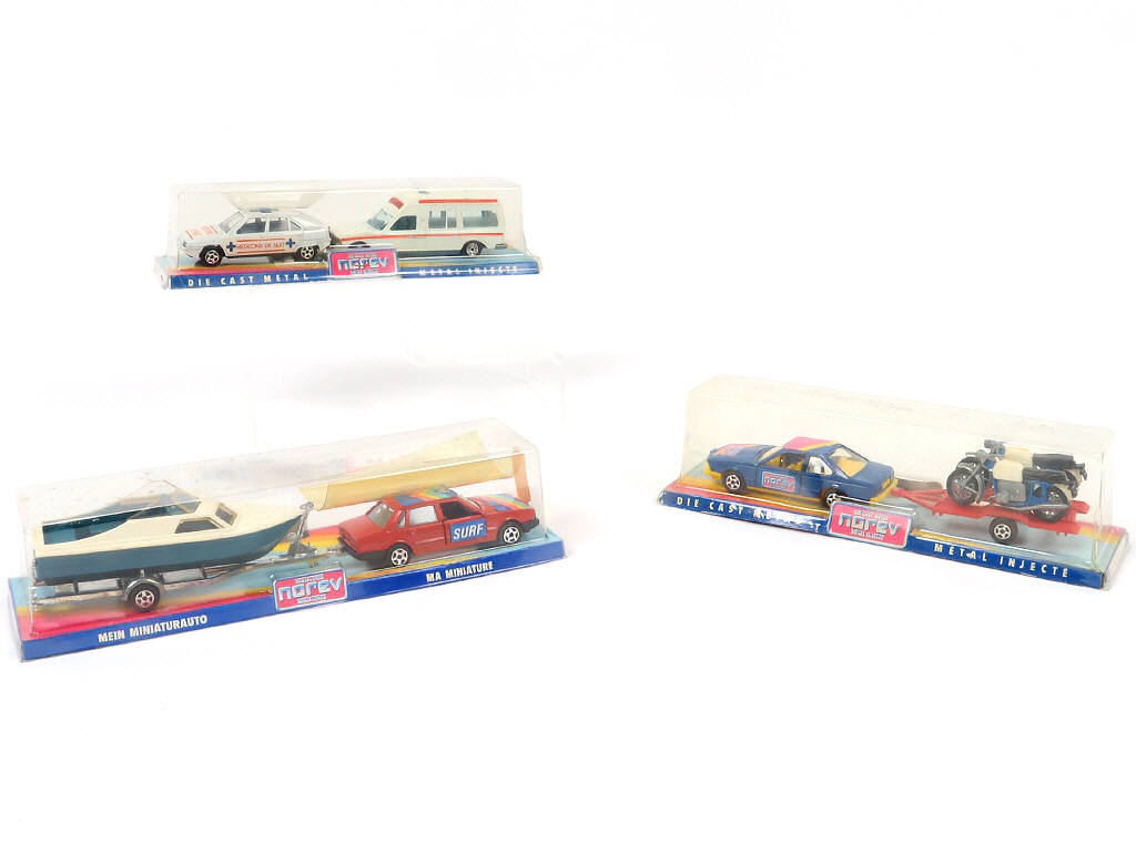 Lot 230 - NOREV - JET CAR (FRANCE) (3)