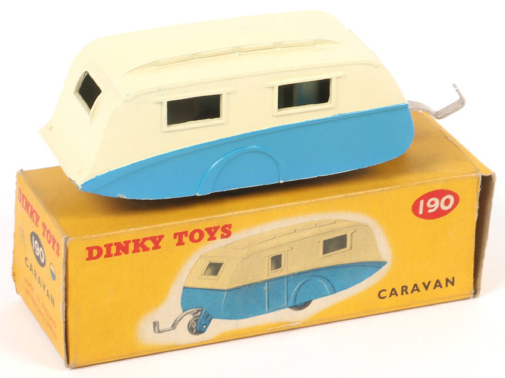Lot 310 - DINKY TOYS (GB) (1)