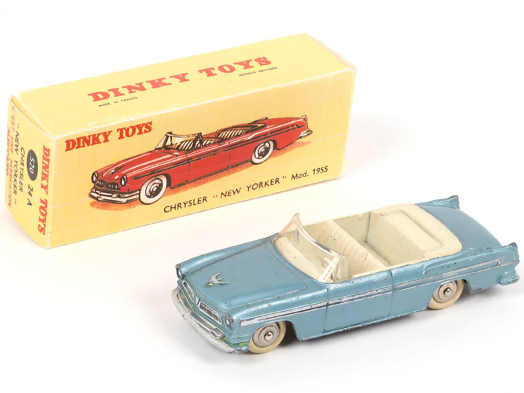 Lot 243 - DINKY TOYS (FRANCE) (1)