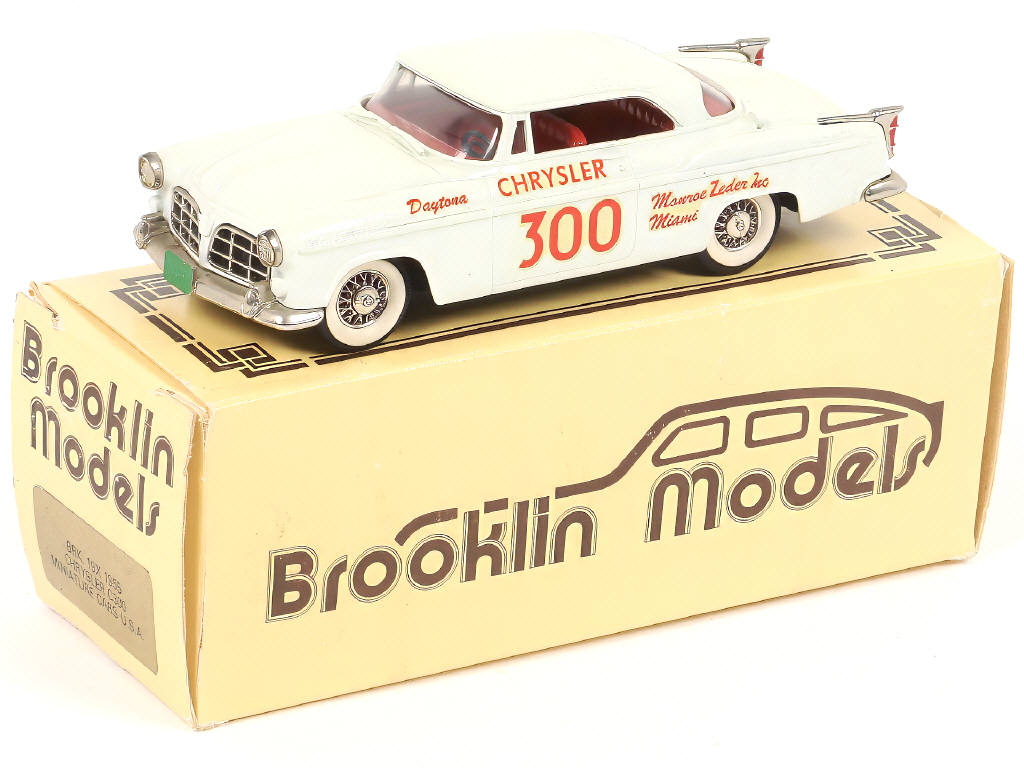 Lot 157 - BROOKLIN MODELS (GB) (1)