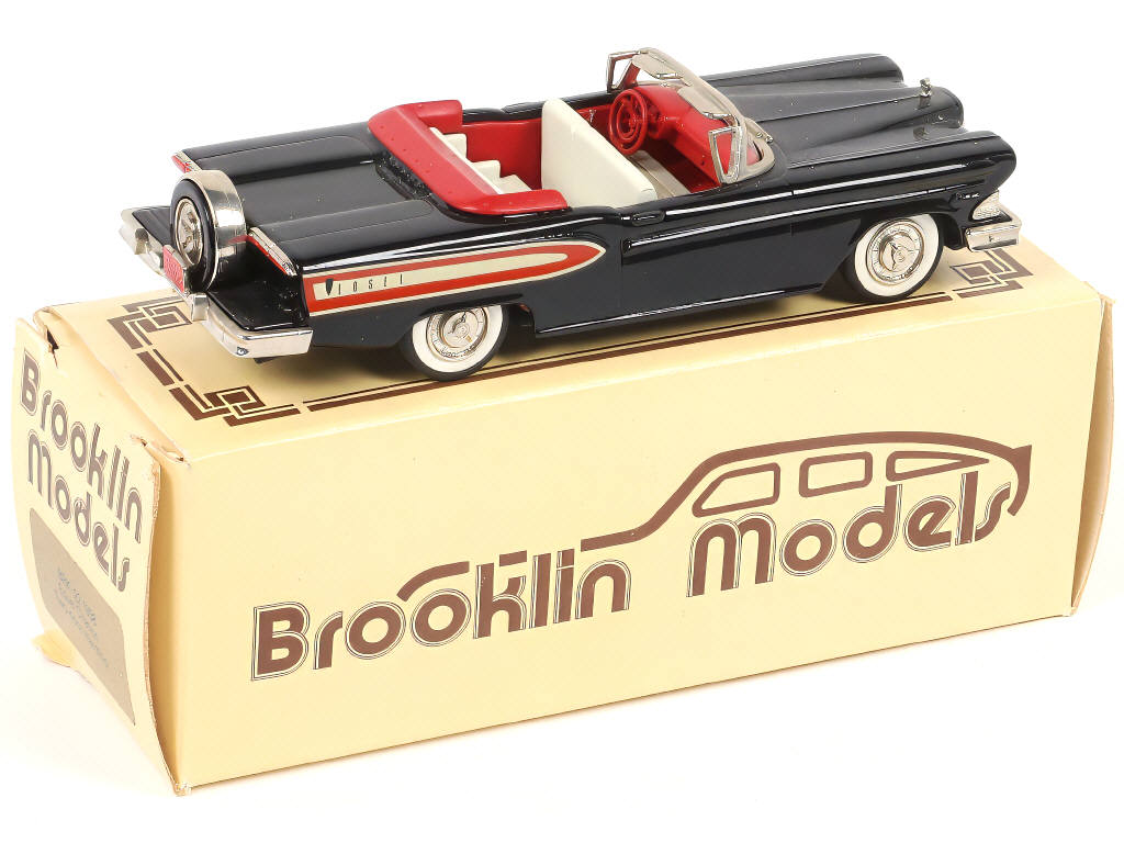 Lot 160 - BROOKLIN MODELS (GB) (1)