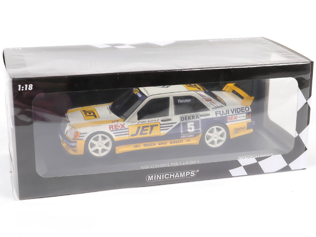 Lot 24 - MINICHAMPS (ALLEMAGNE) (1)