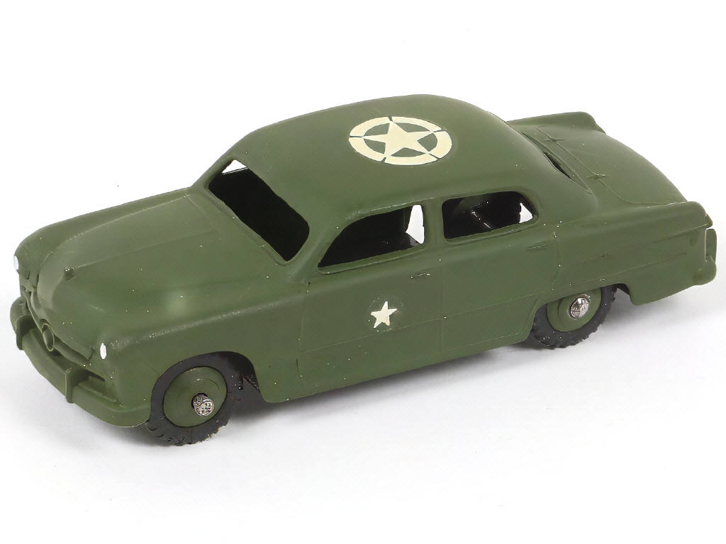 Lot 263 - DINKY TOYS (GB) (1)