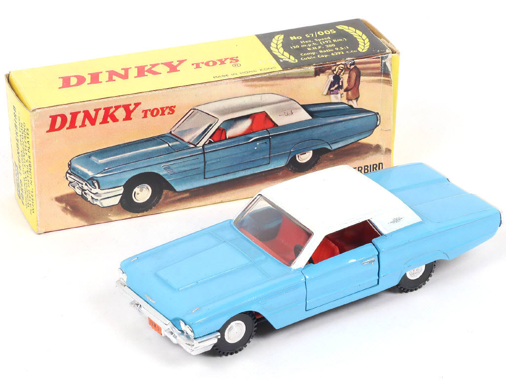 Lot 277 - DINKY TOYS (GB) (1)