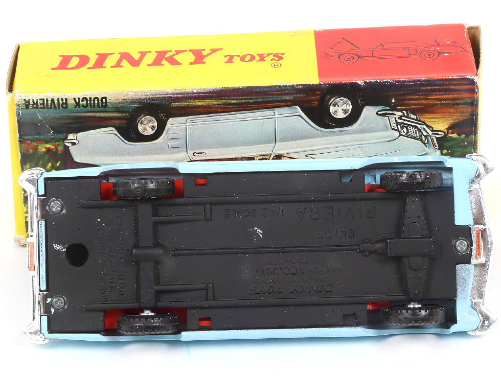 Lot 275 - DINKY TOYS (GB) (1)