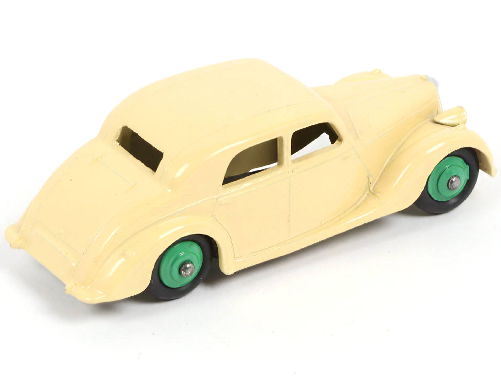 Lot 267 - DINKY TOYS (GB) (1)