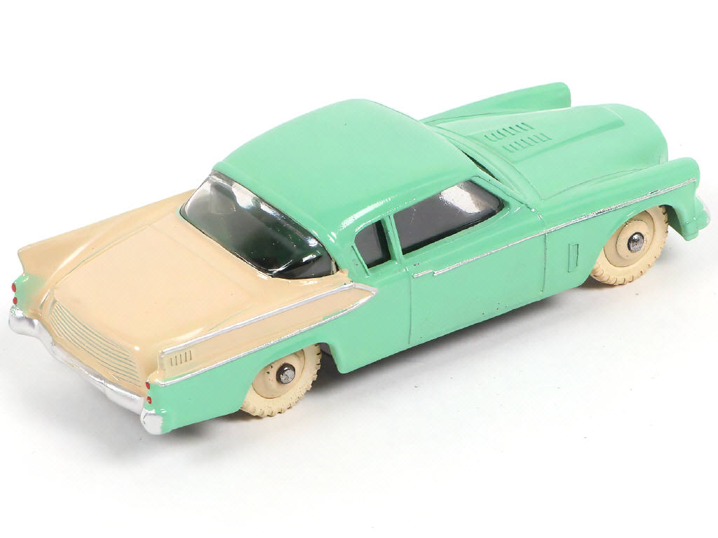 Lot 269 - DINKY TOYS (GB) (1)