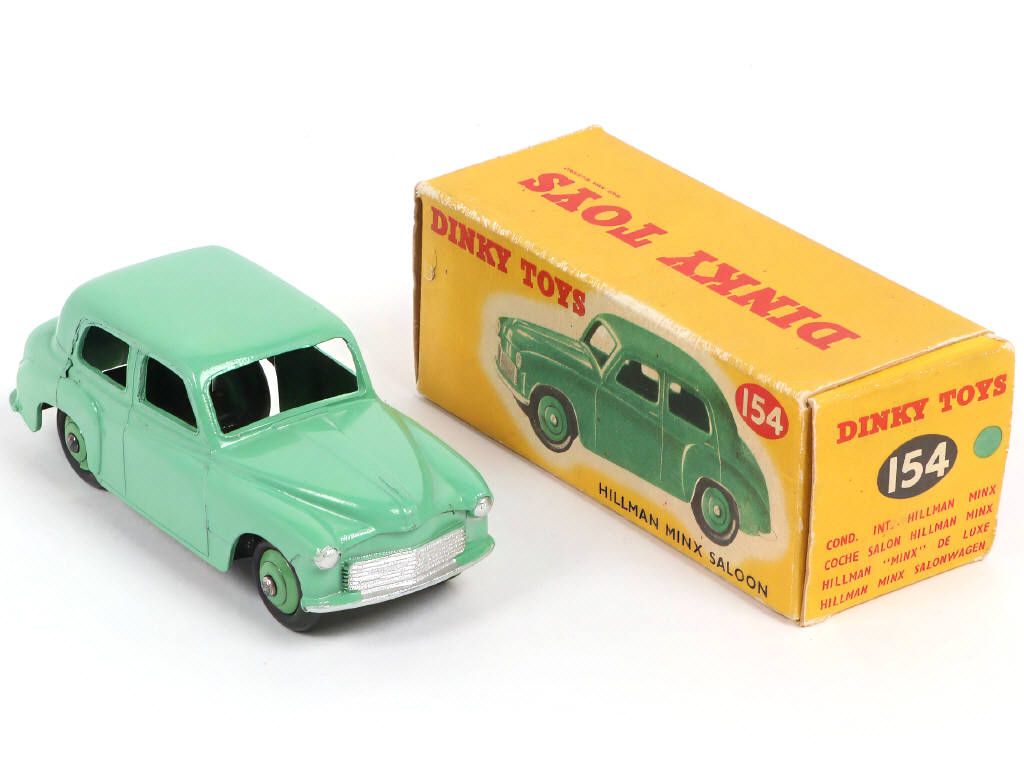 Lot 266 - DINKY TOYS (GB) (1)