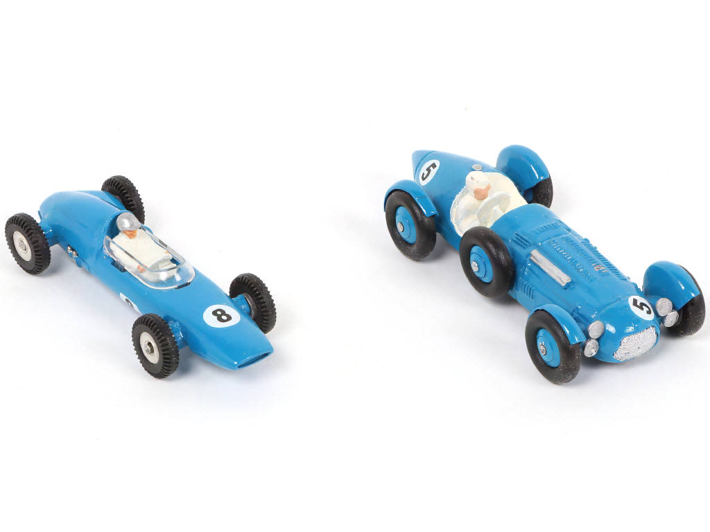 Lot 260 - CLUB DINKY FRANCE (2)