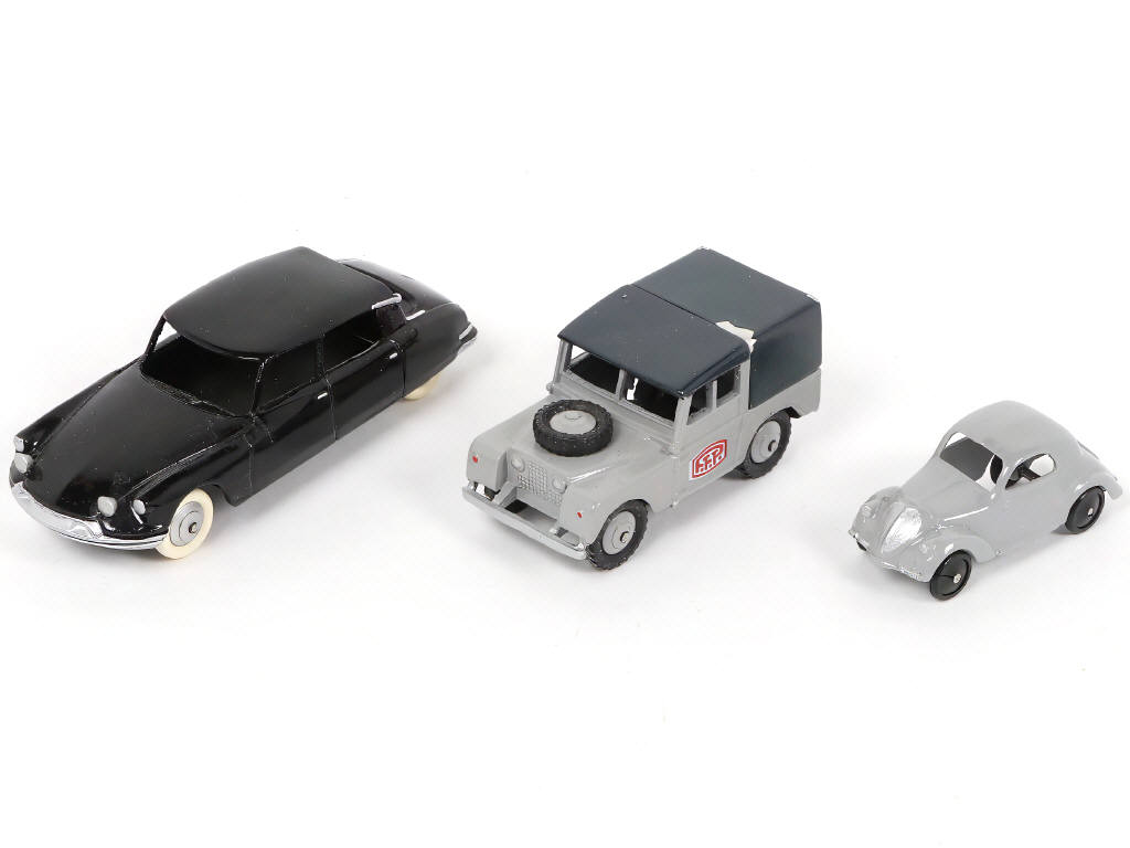 Lot 261 - CLUB DINKY FRANCE (3)