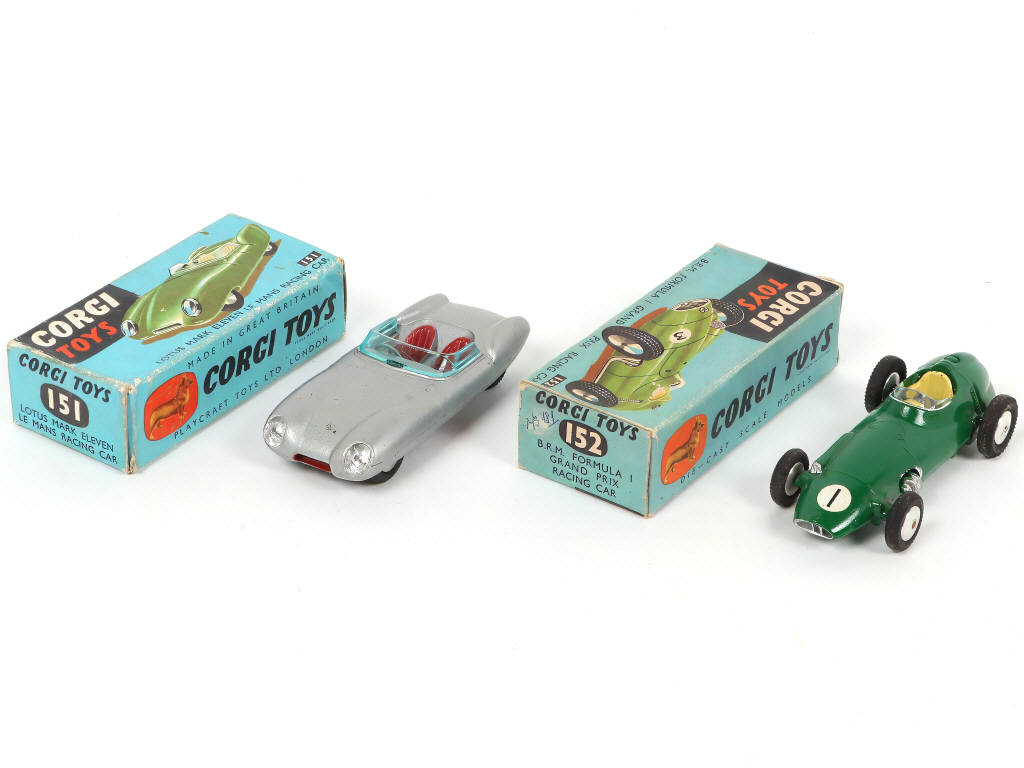 Lot 172 - CORGI TOYS (GB) (2)